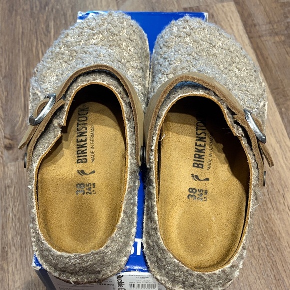 Birkenstock Gray Taupe Wool Clogs with Tan Strap - Picture 4 of 6